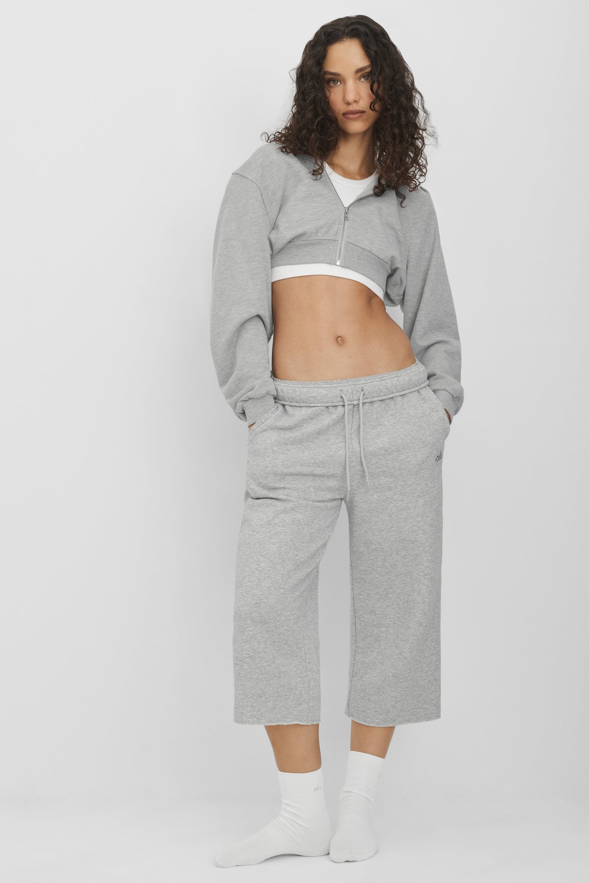 Accolade Cutoff Sweatpant