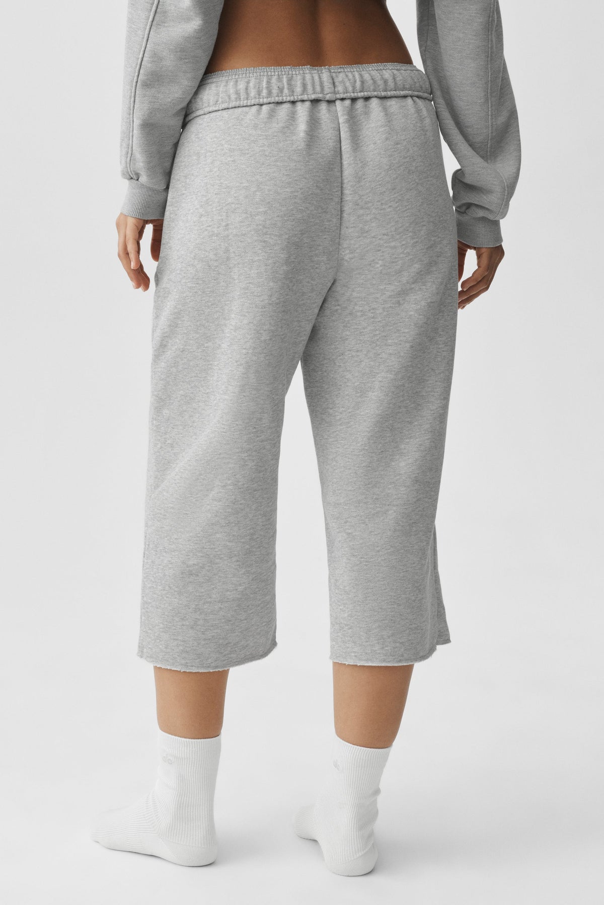 Accolade Cutoff Sweatpant