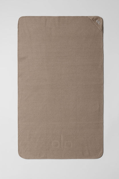 Performance No Sweat Hand Towel