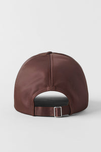 Casquette En Satin Off-Duty
