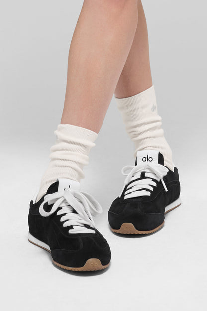 Unisex Half-Crew Understated Sock