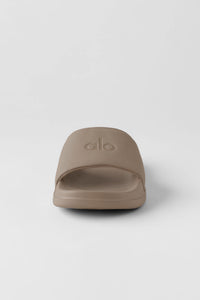Unisex It Slide