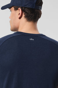 T-Shirt Raglan Triumph