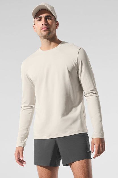 Haut Manches Longues À Col Ras-Du-Cou Conquer Reform