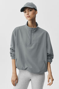 Light Weight Takeaway Track Pullover