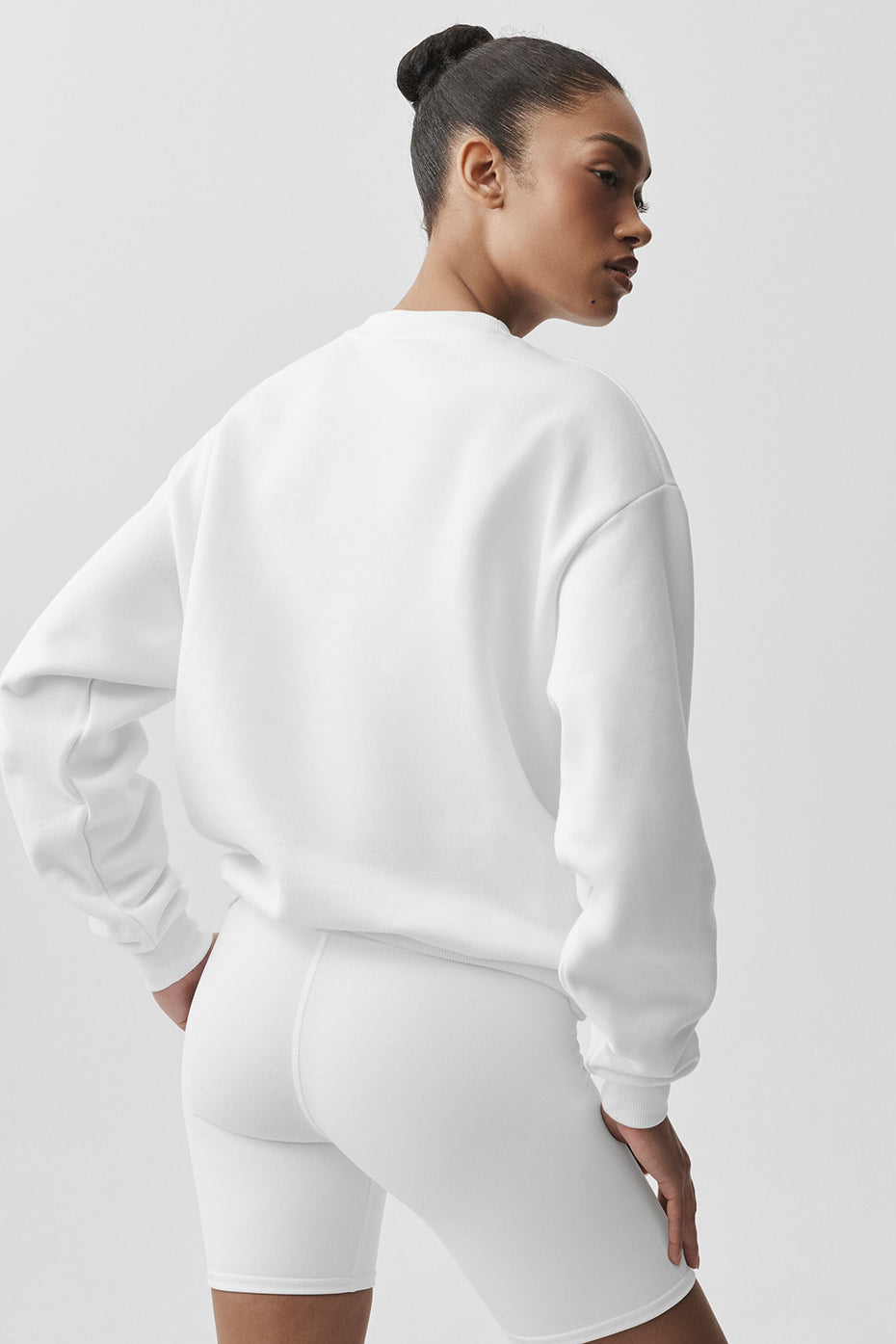 Accolade Crew Neck Pullover