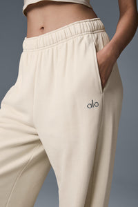 Accolade Straight Leg Sweatpant