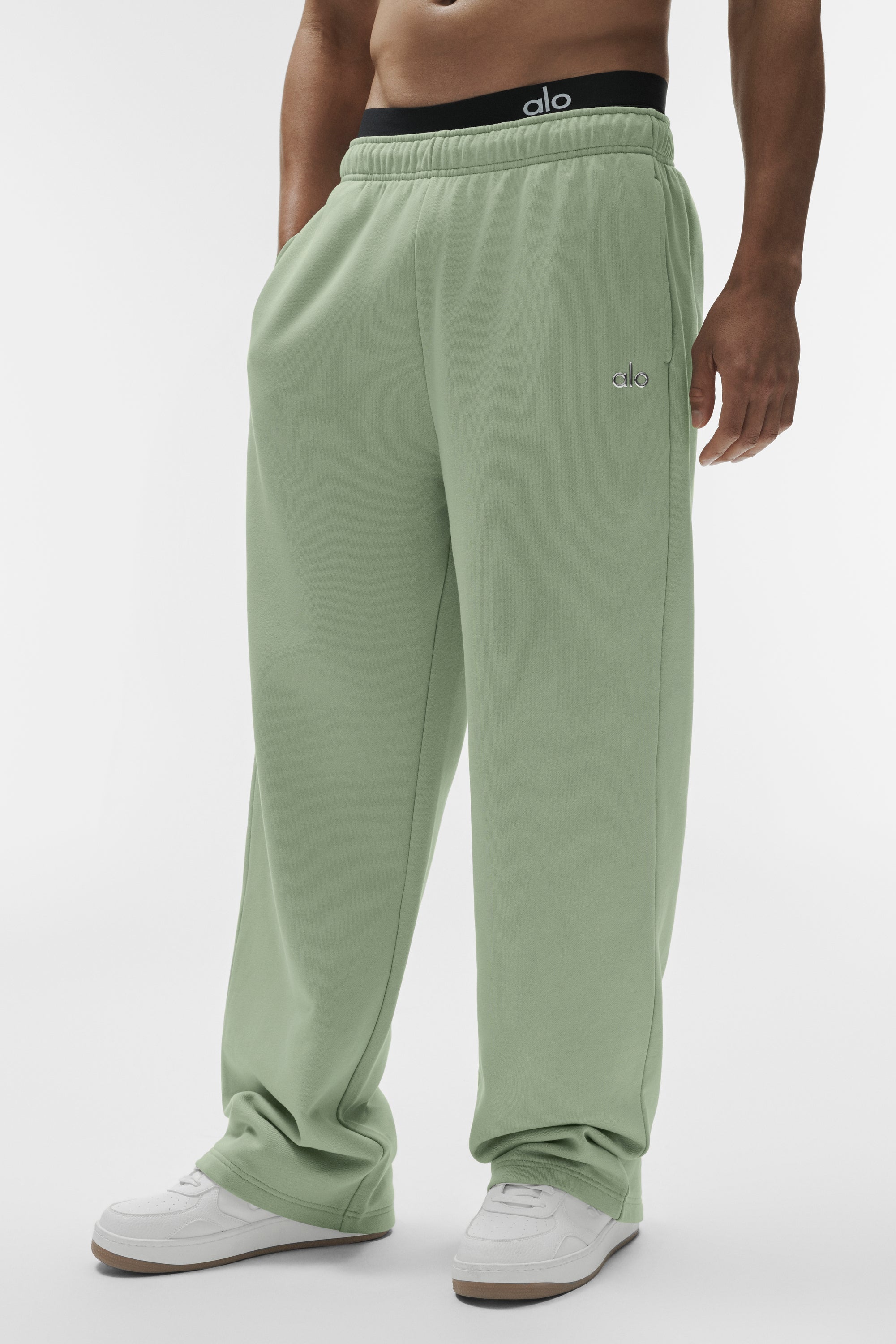 Accolade Straight Leg Sweatpant