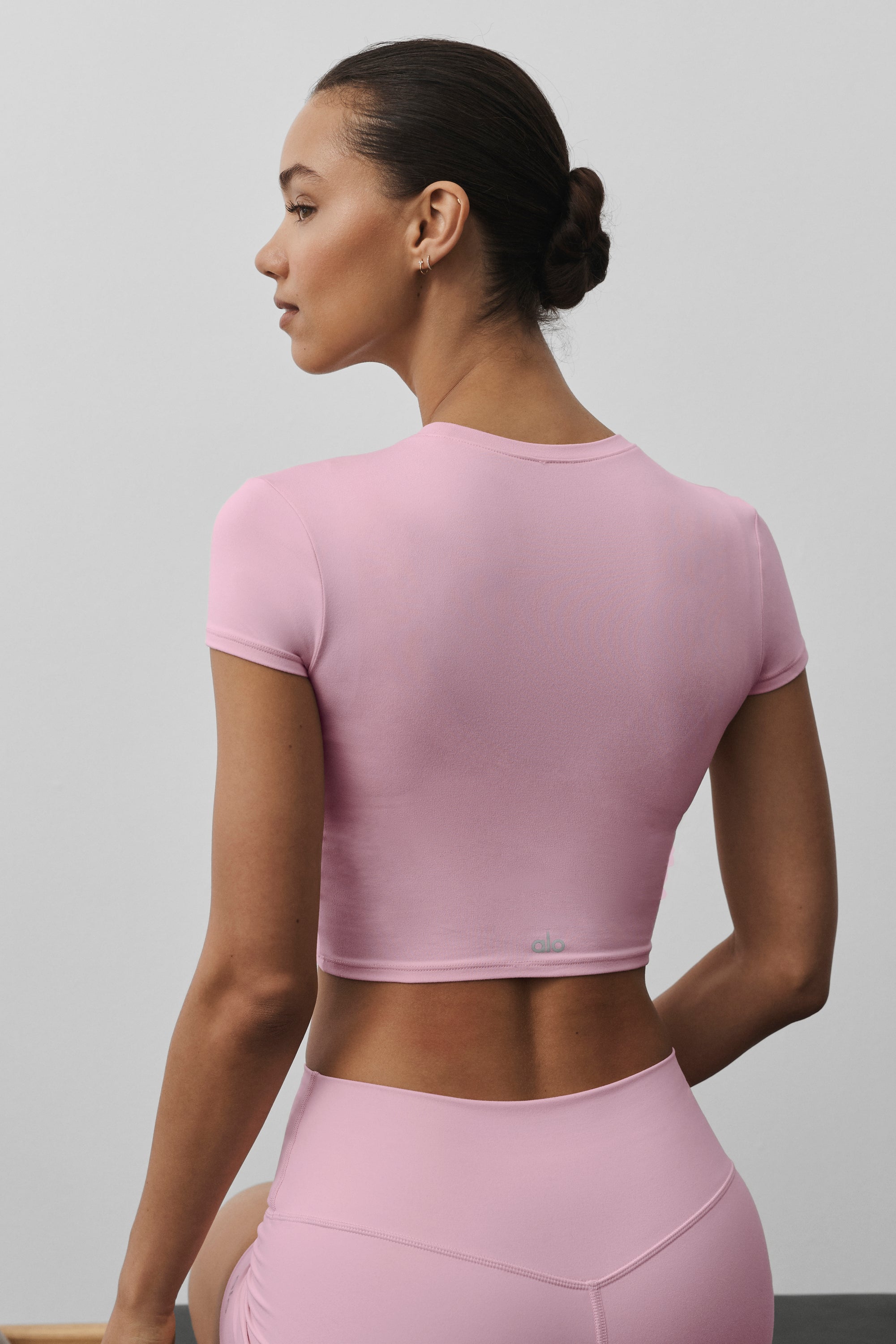 Alosoft Crop Finesse Short Sleeve