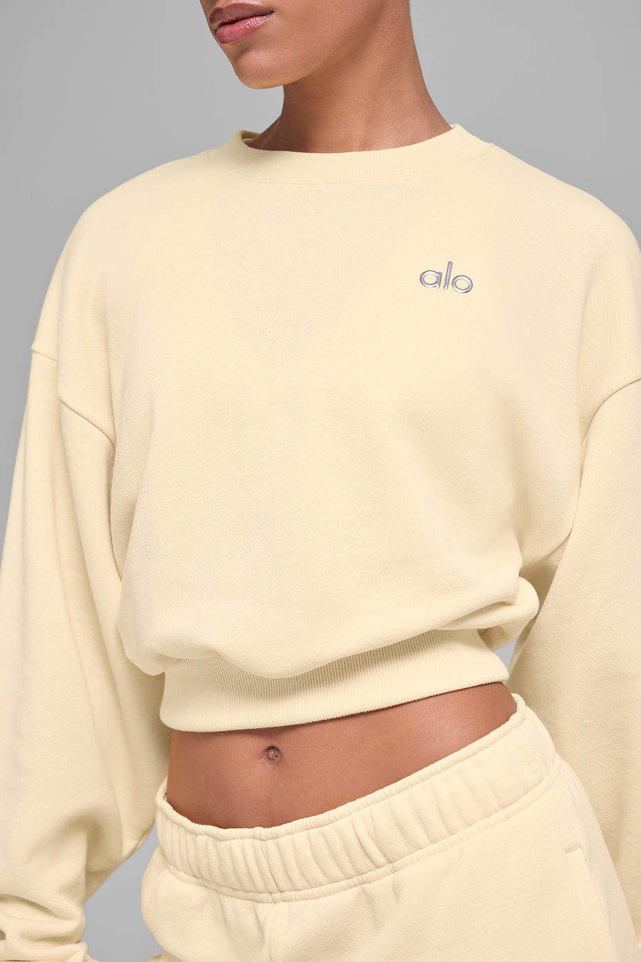 Pull Court Col Ras-Du-Cou Accolade