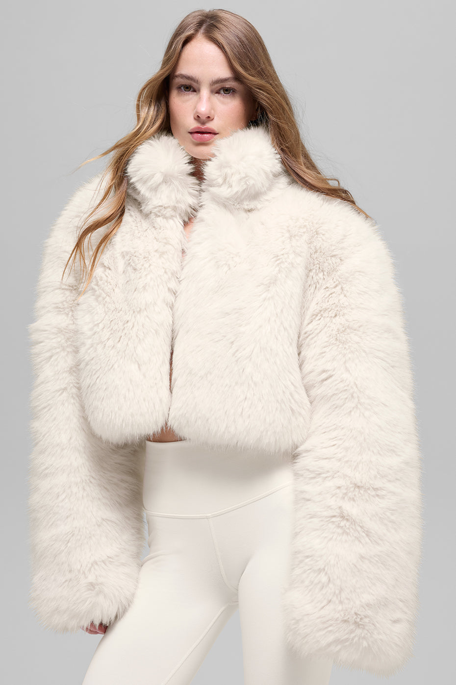 Veste Courte Fausse Fourrure Opulent