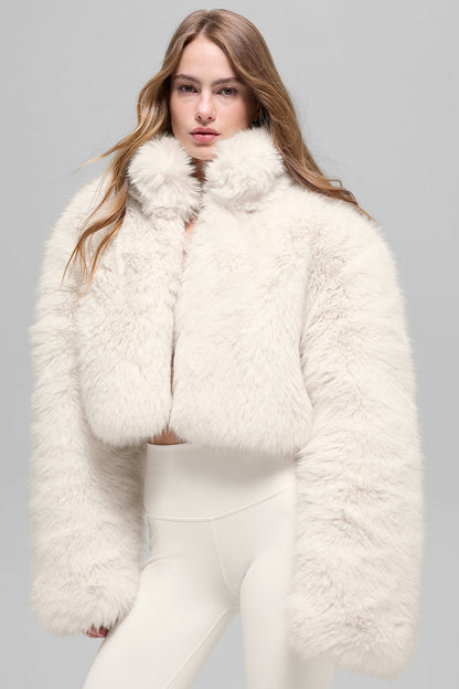 Veste Courte Fausse Fourrure Opulent