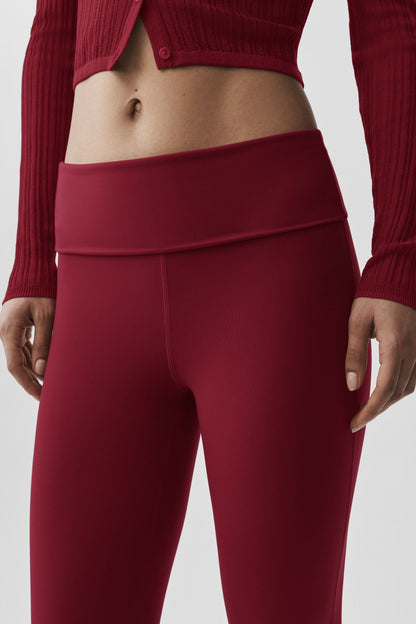 ALO  Legging évasé à rabat Softsculpt (court)