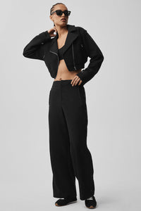 Mid-Rise Cosmopolitan Snap Pant