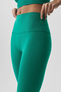 16" High-Waist Airbrush Capri