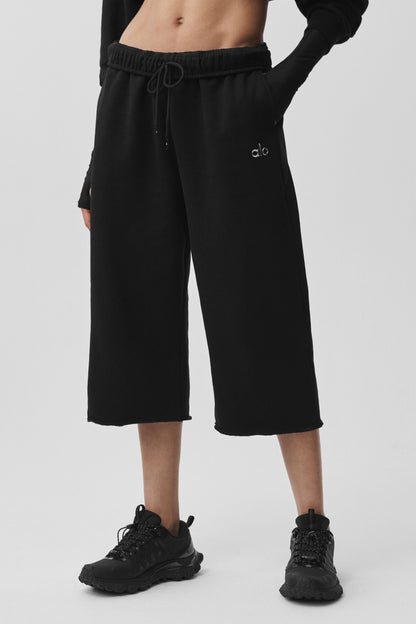 Accolade Cutoff Sweatpant