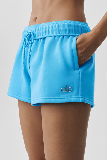 Accolade Short