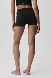 2" ALO Softsculpt Mid-Rise Short