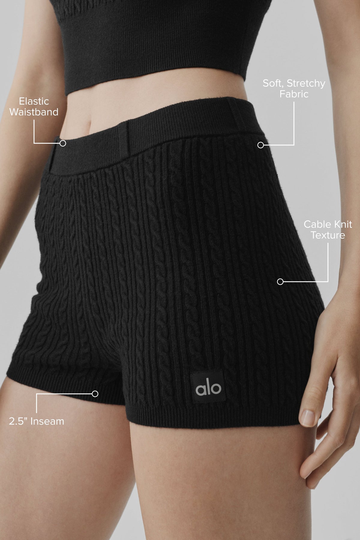 Short Taille Haute Mini Cable Sweater